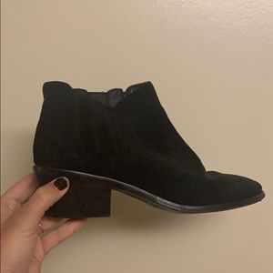 Joie size 37 black short booties